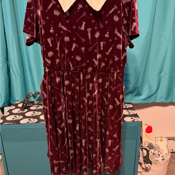 Torrid Disney hocus pocus 1x Dress with pockets - Picture 6 of 7
